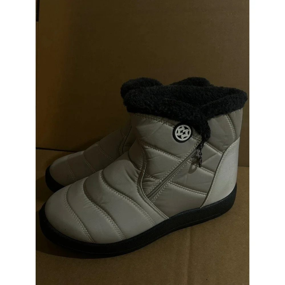Quilted Nylon Boots Faux Fur Lined Tan Ankle Booties 43 Women Size 11‎ Zip Up